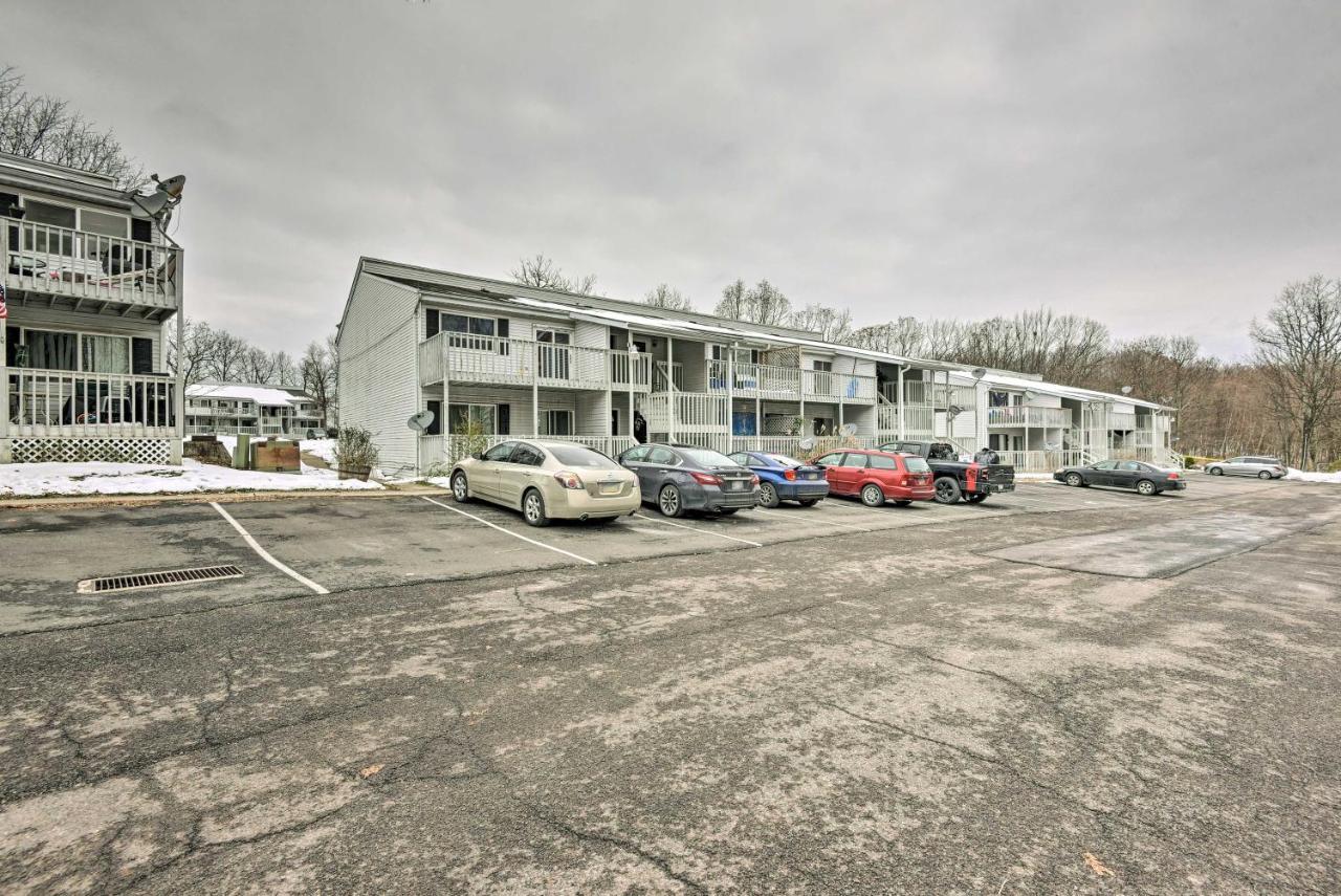 Mount Pocono Condo With Balcony, Near Mt Airy Casino Dış mekan fotoğraf