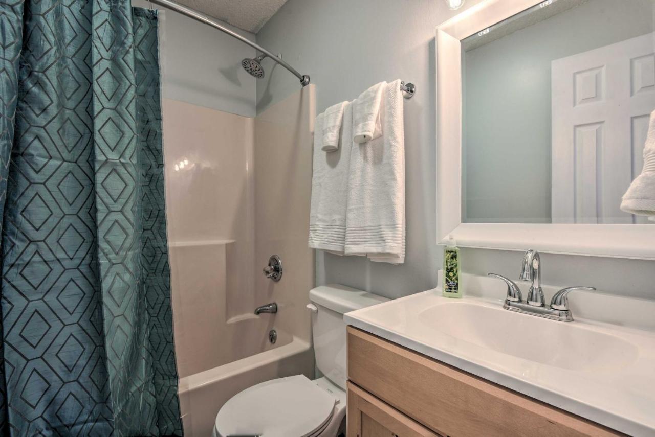 Mount Pocono Condo With Balcony, Near Mt Airy Casino Dış mekan fotoğraf