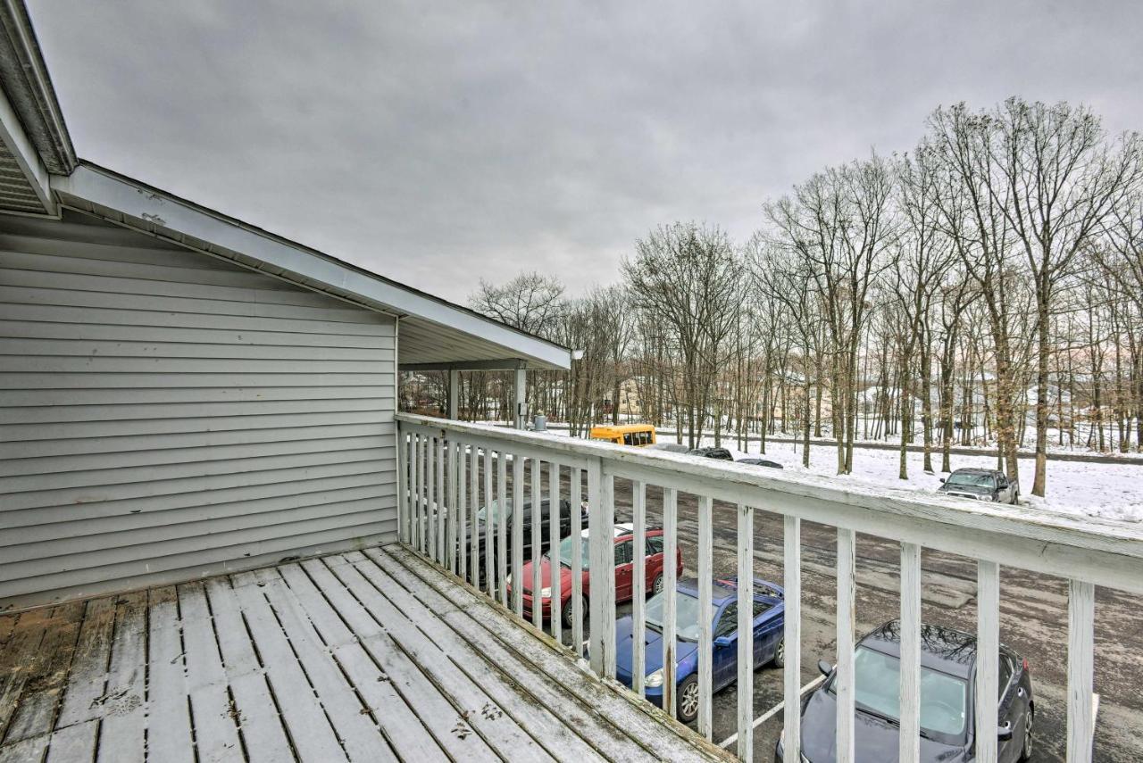 Mount Pocono Condo With Balcony, Near Mt Airy Casino Dış mekan fotoğraf